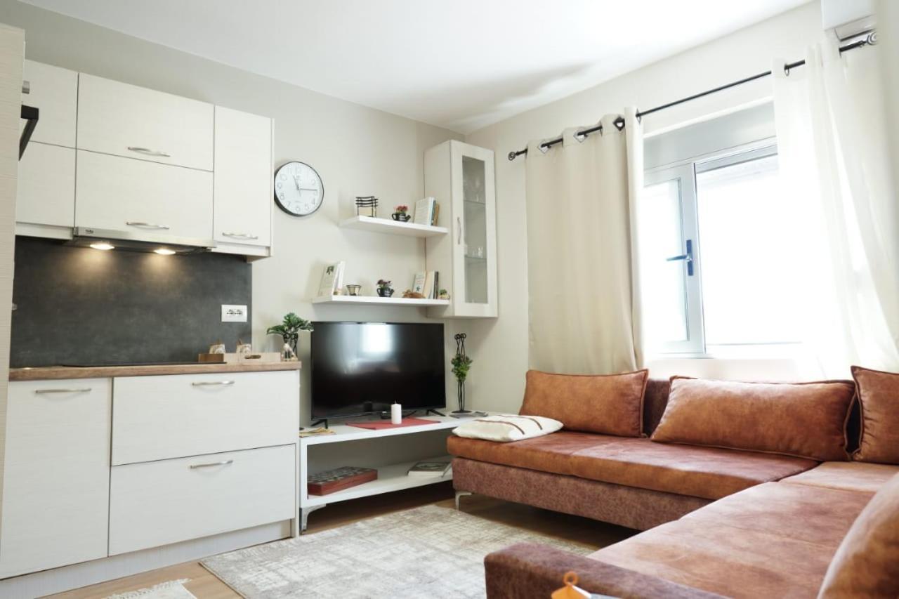 Luka'S Apartment Saranda Zewnętrze zdjęcie