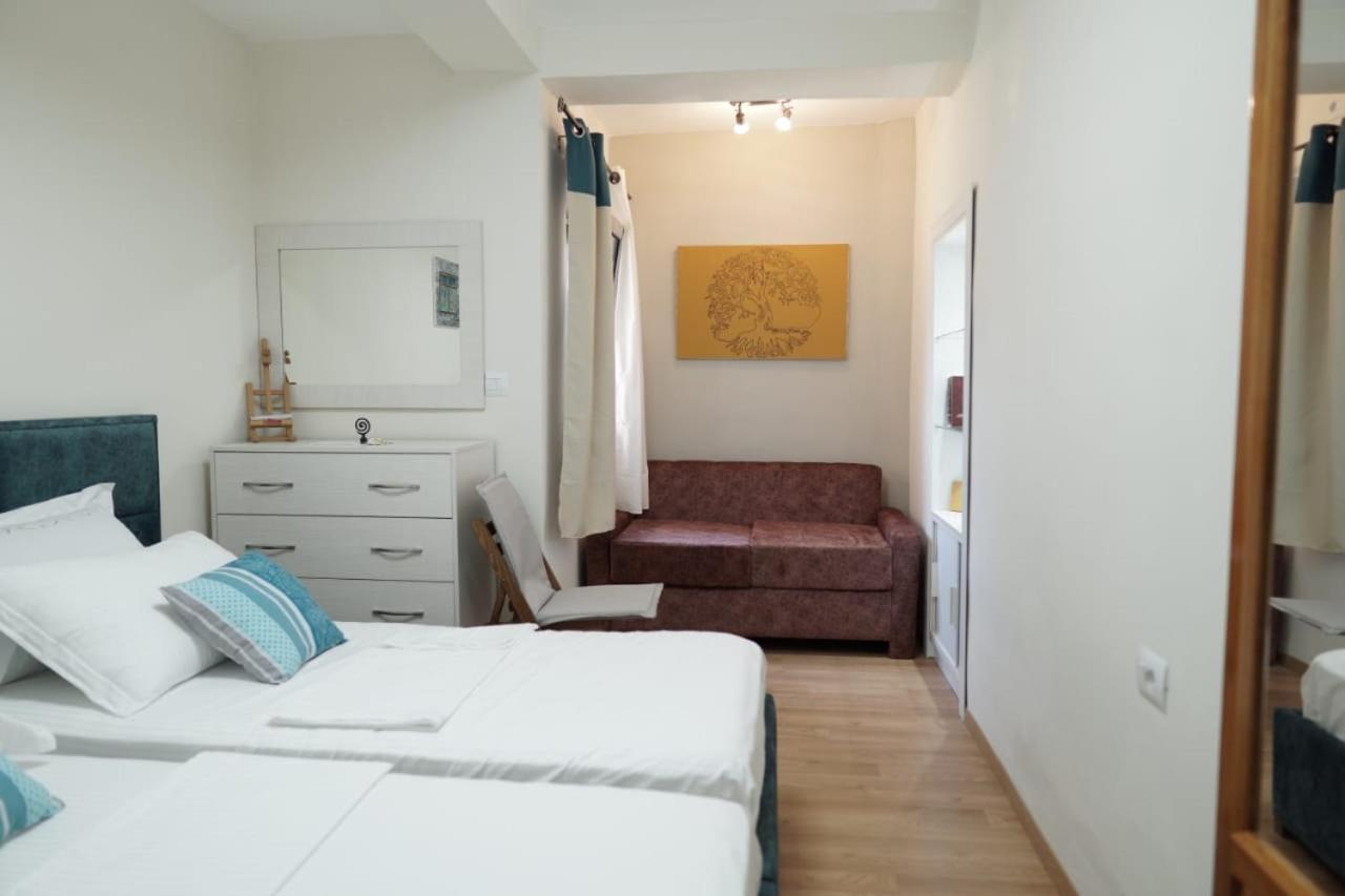 Luka'S Apartment Saranda Zewnętrze zdjęcie